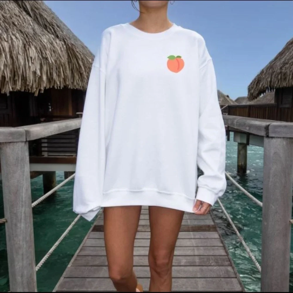 Beachy Keen white crewneck - Picture 2 of 2